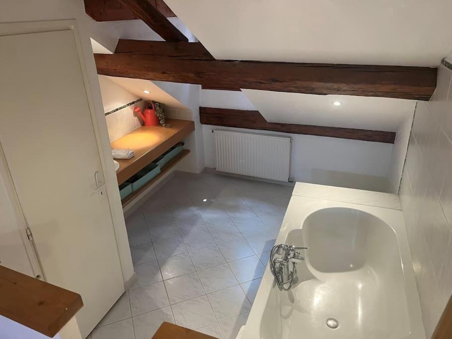 L'Escalier Du Chateau T4 Duplex 9 Couchages 4* アヌシー エクステリア 写真